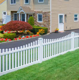 Illusions V352-TR Scalloped Contemporary picket vinyl fence in Classic White