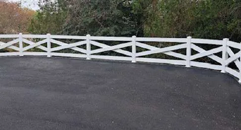Interstate cross-buck vinyl ranch-rail fence