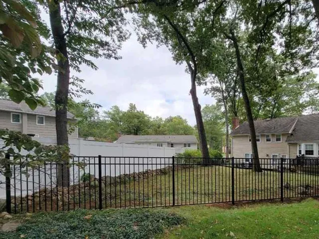 Aluminum fence project