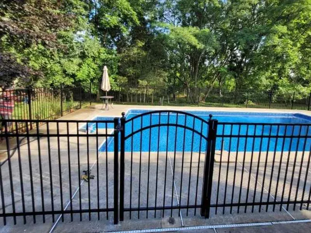 Aluminum fence project